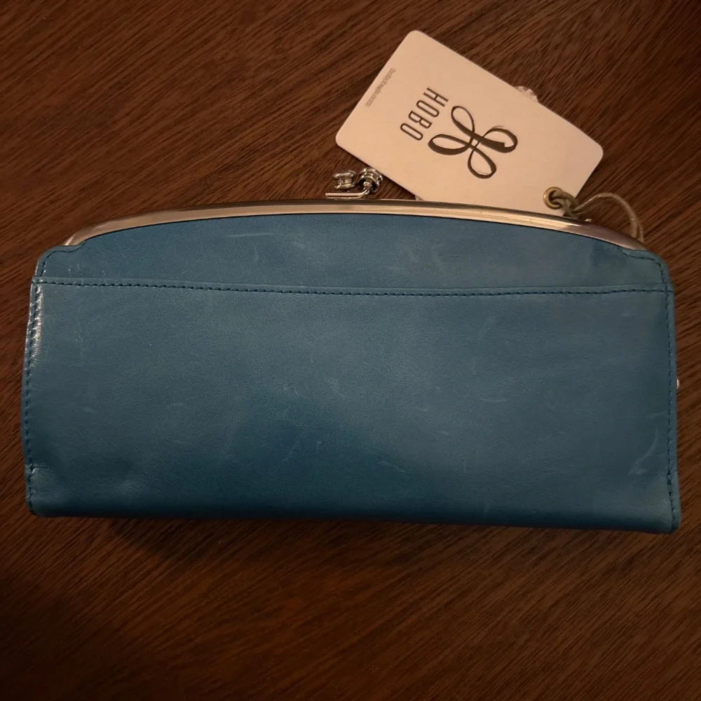 HOBO Blue Leather Clutch Key & Card Holder
